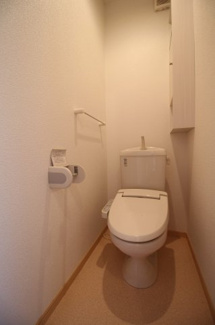 【トイレ】 | デスパシオ　Ｄ | シンプルで使いやすいトイレです