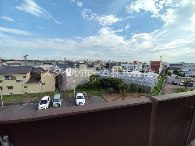 ルネスグランドールⅠの展望|バルコニーからの展望です。