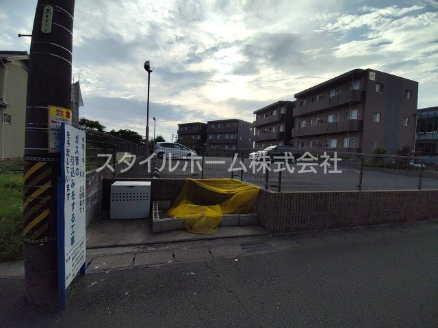 ルネスグランドールⅠのその他共用部分|敷地内ゴミステーション