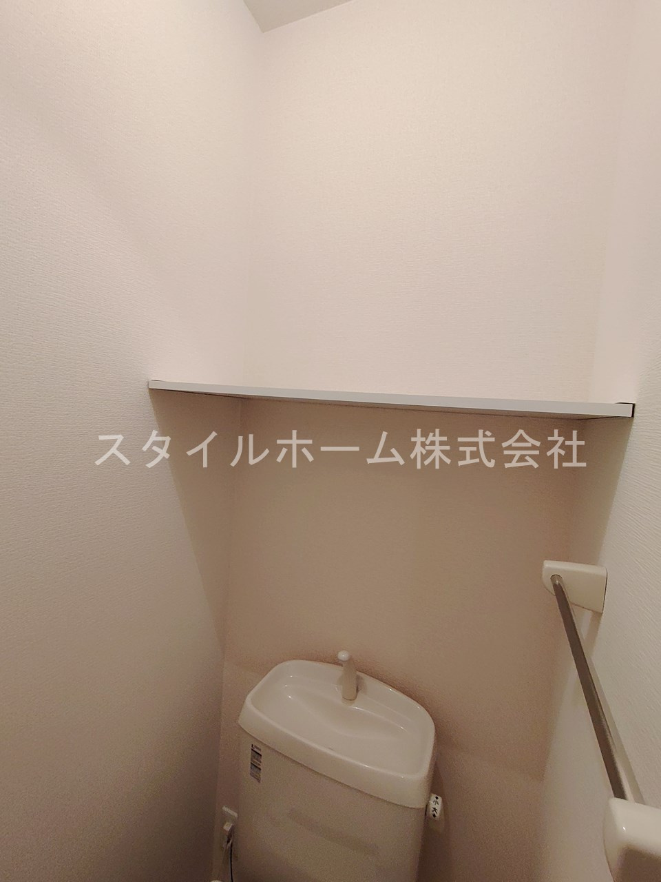 グランドソレイユA棟のトイレ|イメージ写真です。