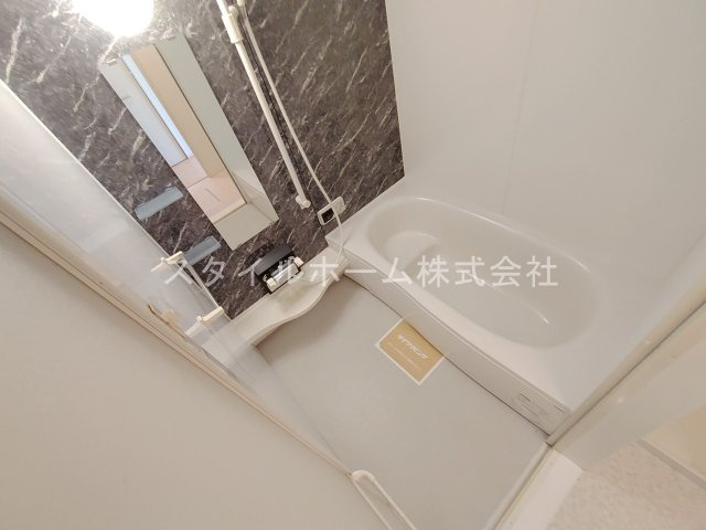 グランドソレイユA棟の浴室|イメージ写真です。