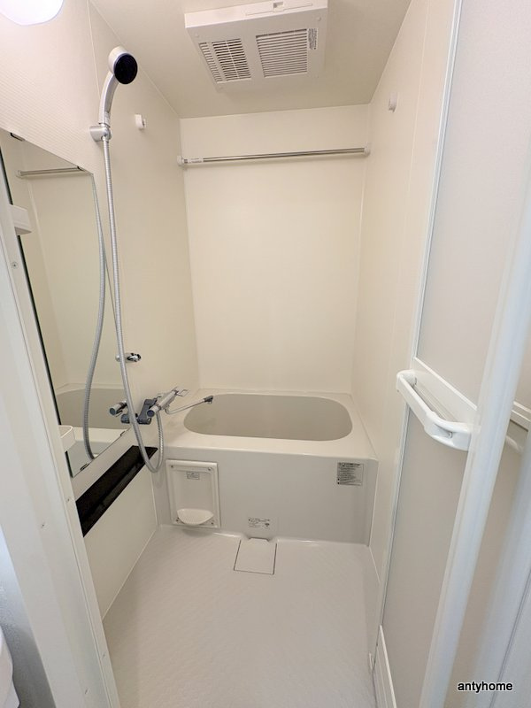 リヴェント玉造　仲介手数料無料の浴室