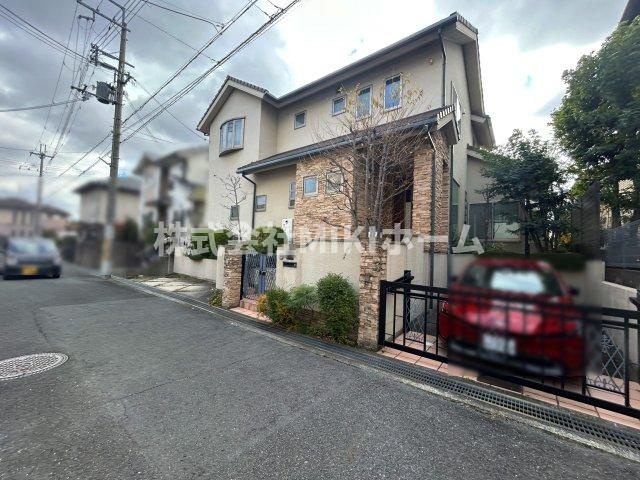 箕面市小野原西３丁目　中古戸建の外観