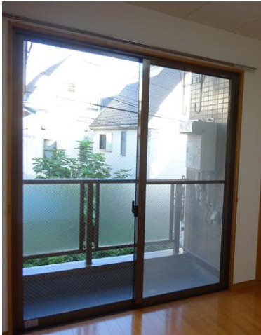 アベニュー　礼金0　角部屋　オートロックのバルコニー