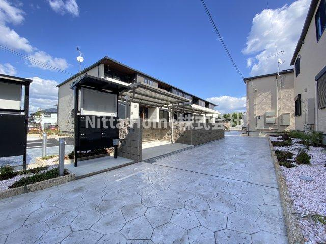 フォレストＣの駐車場|屋根付きの駐輪場は無料です◎