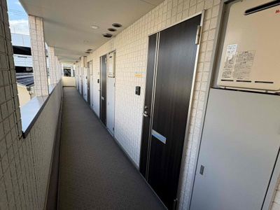 【エントランス】 | エイチオーツー