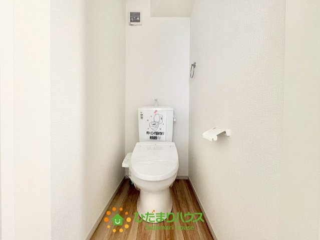 白岡市小久喜18期　新築一戸建て　01　リガーレのトイレ|26/04/03　撮影
