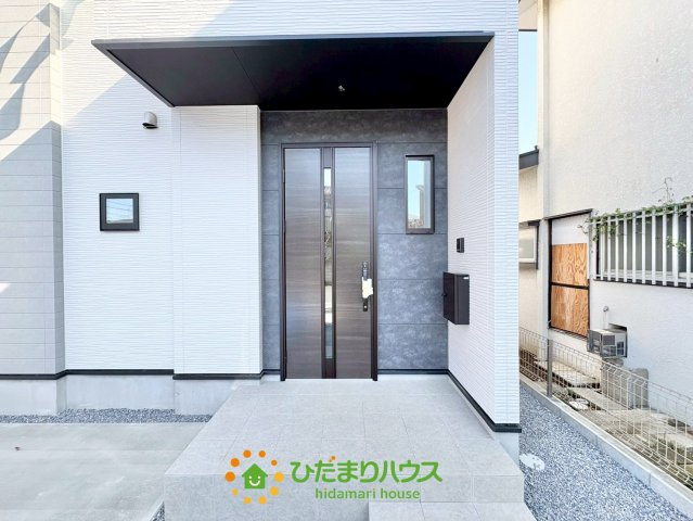 白岡市小久喜18期　新築一戸建て　01　リガーレの玄関|26/04/03　撮影