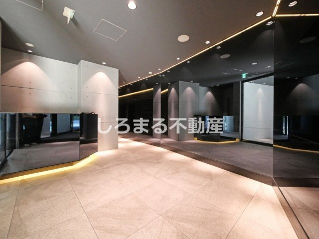 S-RESIDENCE南堀江のロビー