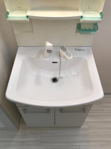 シャルマン豊山の洗面所|洗髪洗面化粧台
