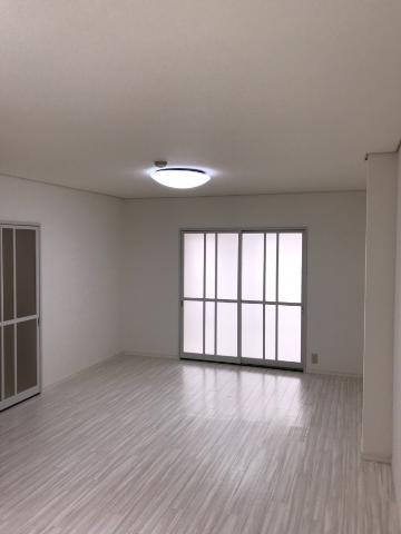 シャルマン豊山の居間・リビング|リビング