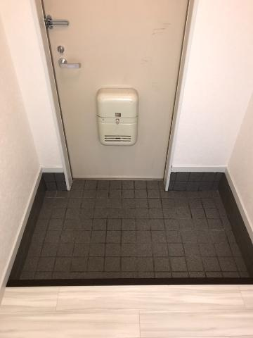 シャルマン豊山の玄関|玄関