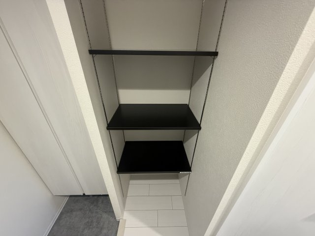 【収納】ファーストフィオーレ大阪ウエストウェルビング