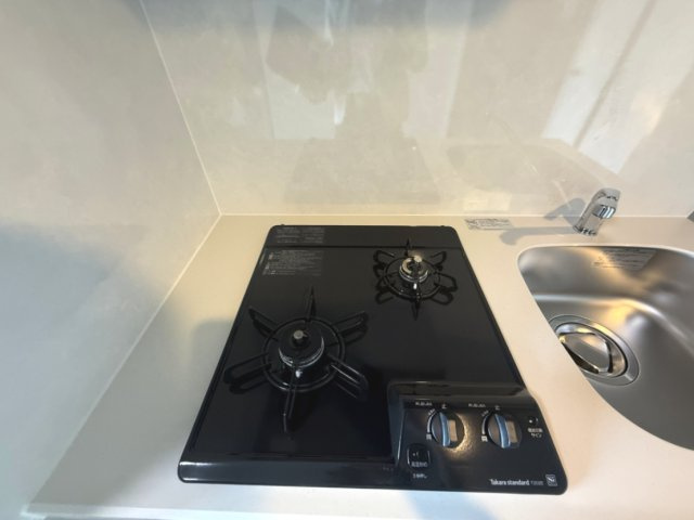 【キッチン】ファーストフィオーレ大阪ウエストウェルビング