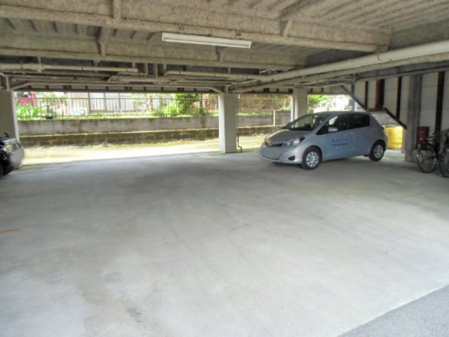 【駐車場】 | 御殿場市神山 売一棟マンション ES05955 | 御殿場市神山　駐車場