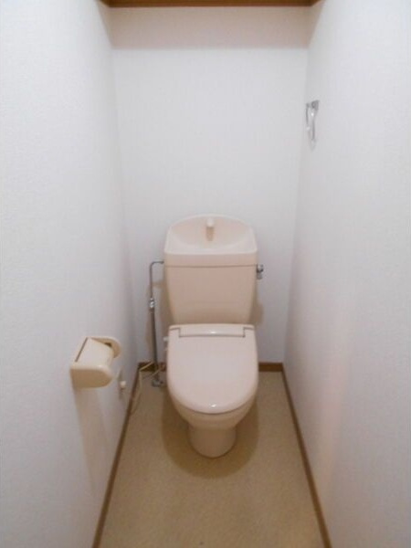 レジデンス中田 A棟のトイレ