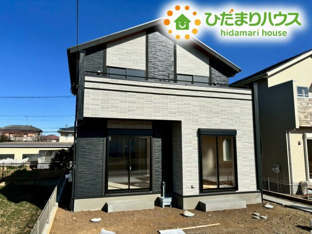 東松山市六軒町　新築一戸建て　ブルーミングガーデン　01の外観|小・中学校徒10分圏内！
お子様の通学も安心ですね！