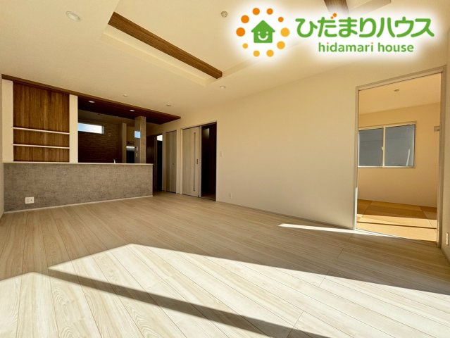 東松山市六軒町　新築一戸建て　ブルーミングガーデン　01の外観