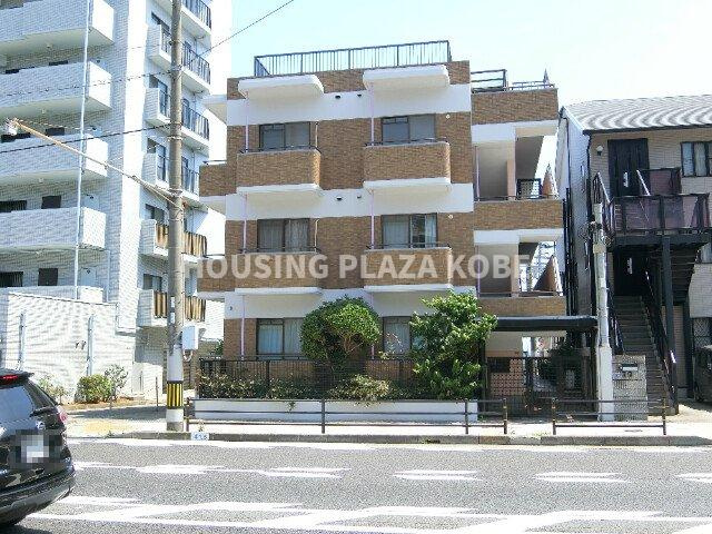 BRISE　MARINEの外観