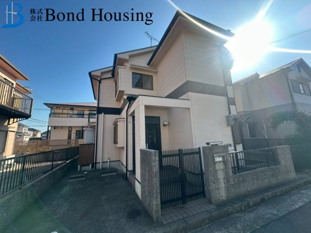 リフォーム素材にぴったり　玉津町水谷　築29年の前面道路含む現地写真