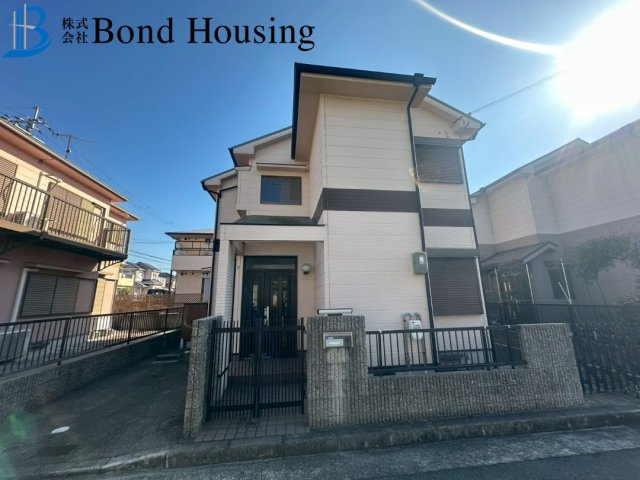 リフォーム素材にぴったり　玉津町水谷　築29年の前面道路含む現地写真