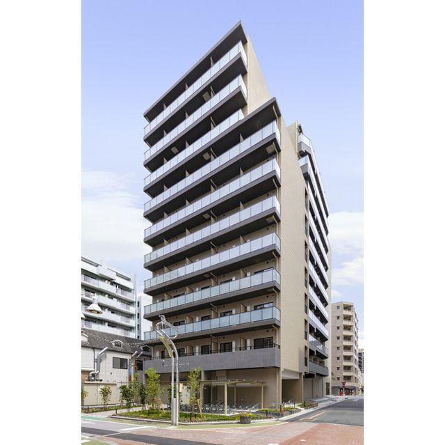 プレール・ドゥーク川口並木の外観