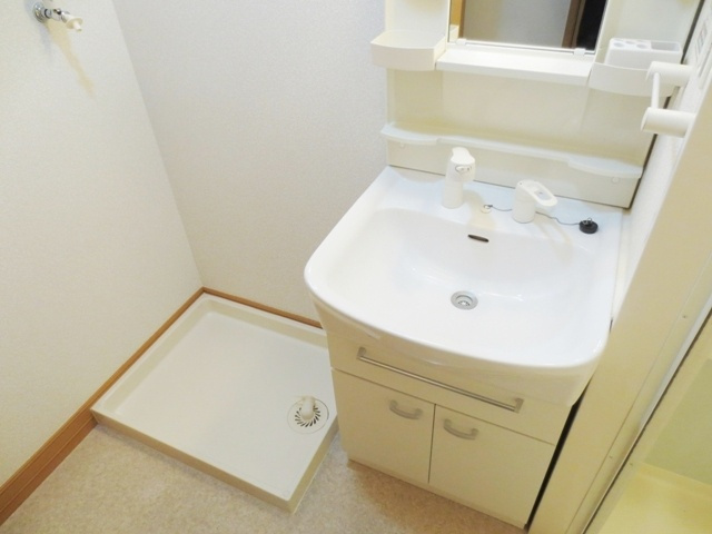 エスペランスの洗面所|別号室の参考写真です。