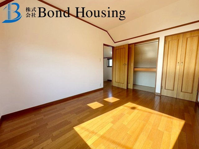 令和6年5月室内リフォーム済み・南向きバルコニー　藤江の寝室