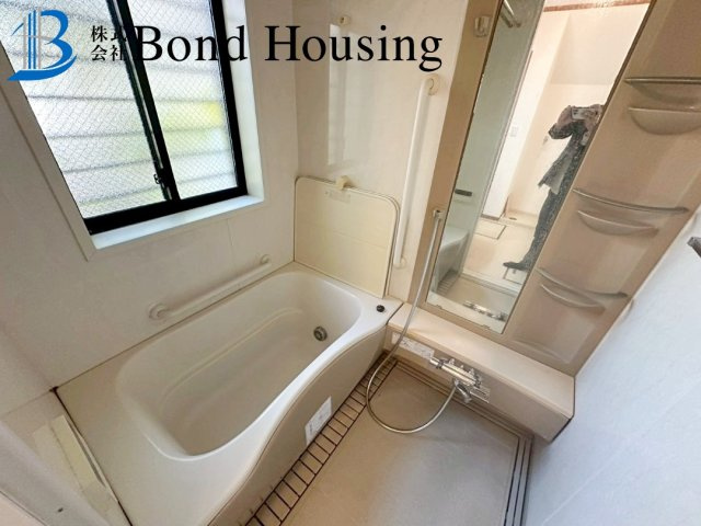 令和6年5月室内リフォーム済み・南向きバルコニー　藤江の浴室