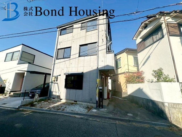 令和6年5月室内リフォーム済み・南向きバルコニー　藤江の前面道路含む現地写真