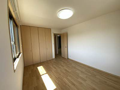 【洋室】 | グリーンルーフ