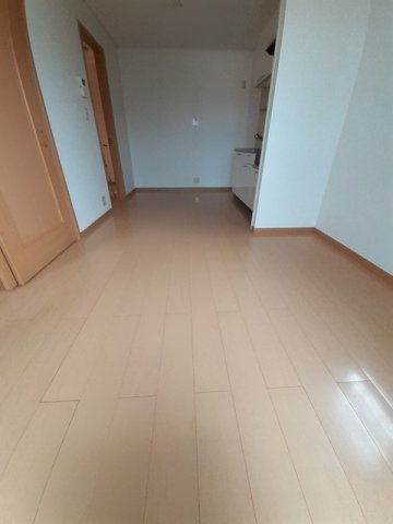 ブライドガーデンⅠ　Ｂの居間・リビング