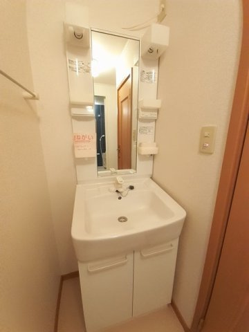 ブライドガーデンⅠ　Ｂの洗面所