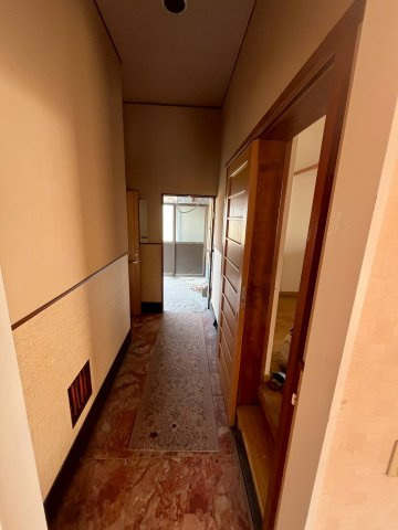 岩藤貸店舗の内装