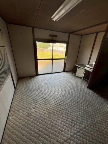 岩藤貸店舗の内装