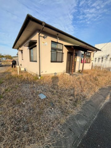 岩藤貸店舗の外観