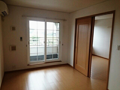 【居間・リビング】 | フォレストハウス