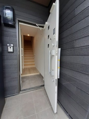 【玄関】 | セレスタ