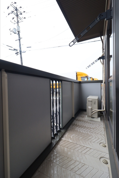 ストークシャトル　B棟のバルコニー