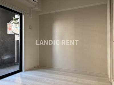 【内装】 | LANDIC O3152