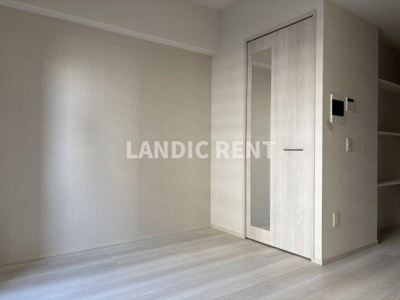 【内装】 | LANDIC O3152