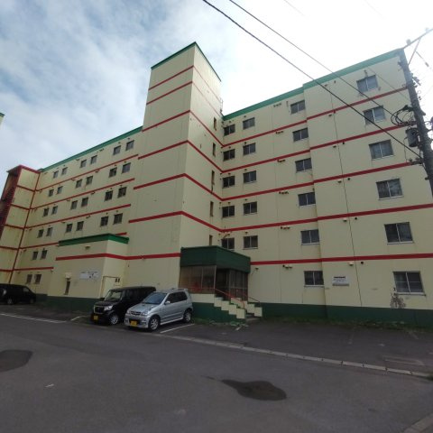 室蘭東町第１住宅の外観