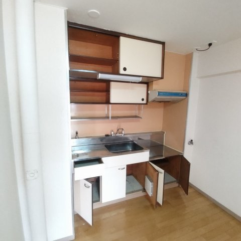 室蘭東町第１住宅のキッチン