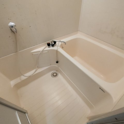 室蘭東町第１住宅の浴室