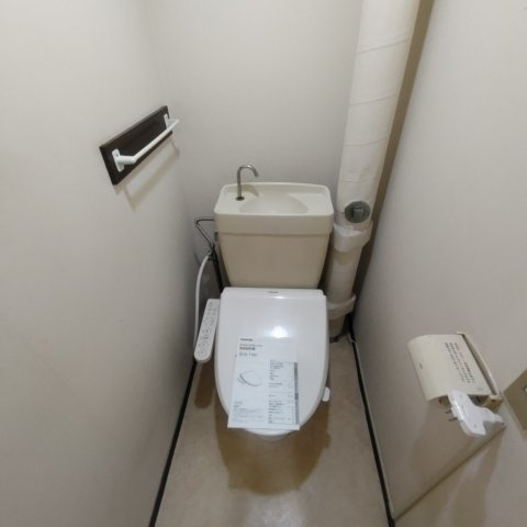 室蘭東町第１住宅のトイレ