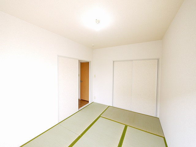 グランドゥールＡ・Ｃの和室|きれいな和室です