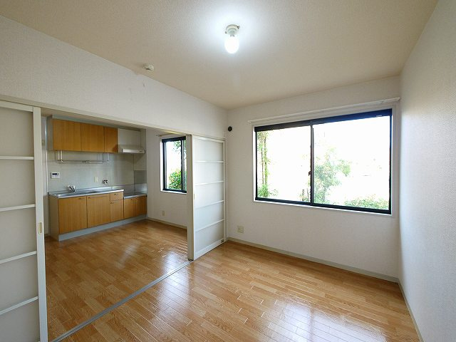 グランドゥールＡ・Ｃの居間・リビング|ゆったり過ごせる居間です