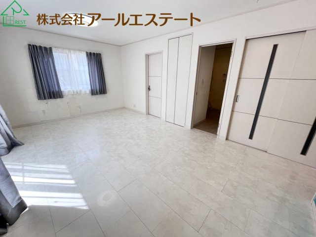 姫路市田寺東3丁目　　中古戸建の居間・リビング