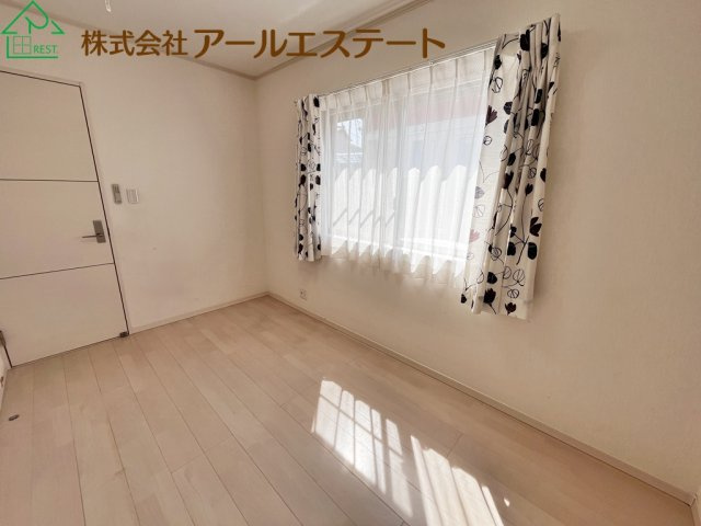 姫路市田寺東3丁目　　中古戸建の子供部屋