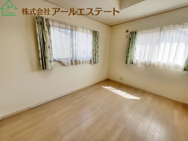 姫路市田寺東3丁目　　中古戸建の寝室